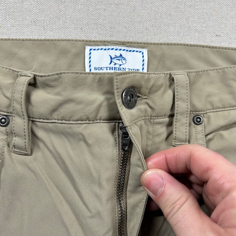 Southern Tide Pants Mens 30x32 Performance Chino Khaki Beige Light Brown Nylon - Picture 3 of 9